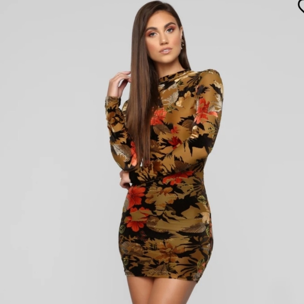 Stunning burn out velvet mini dress backless floral high neck gold